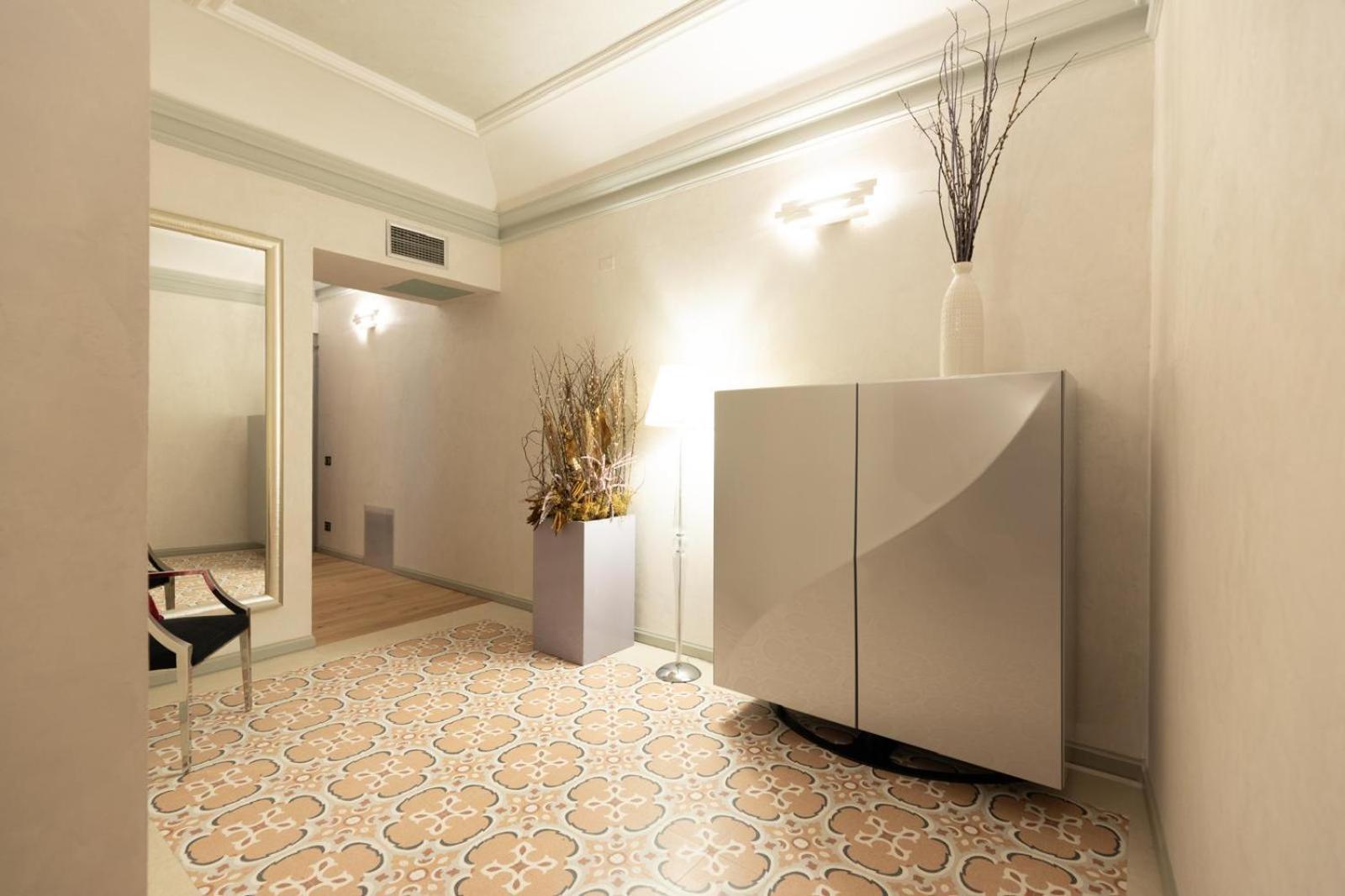 Palazzo Reggiani - Maria Callas Apartment *