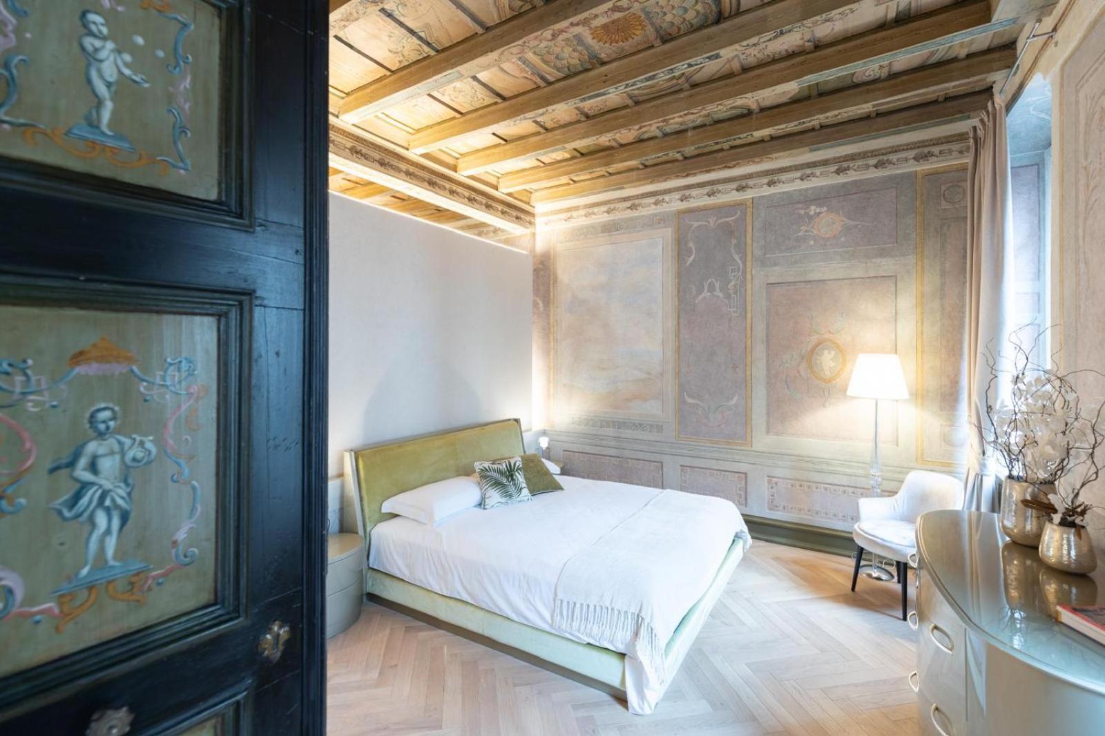 Apartment Palazzo Reggiani - Maria Callas