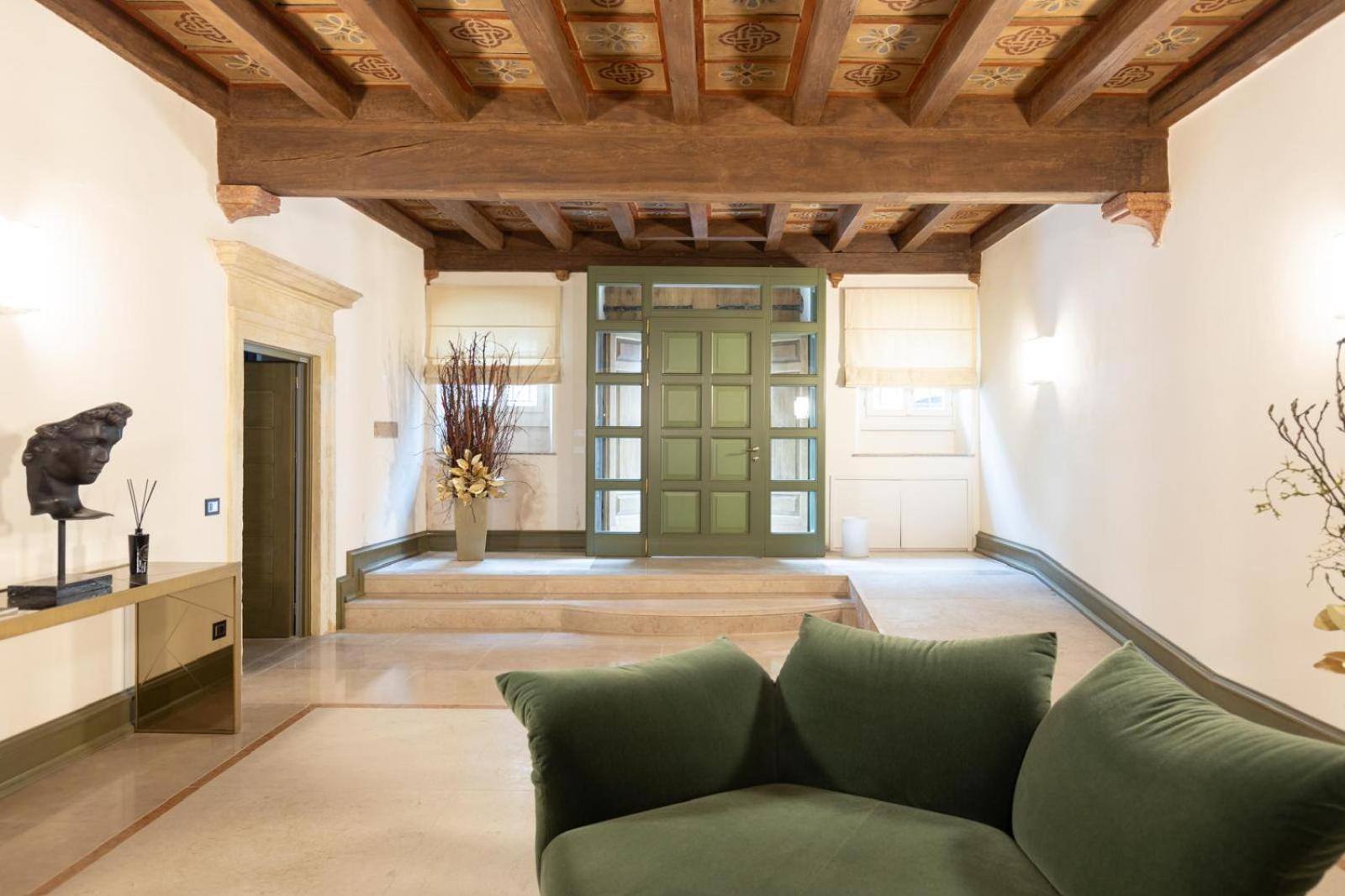 Palazzo Reggiani - Maria Callas *